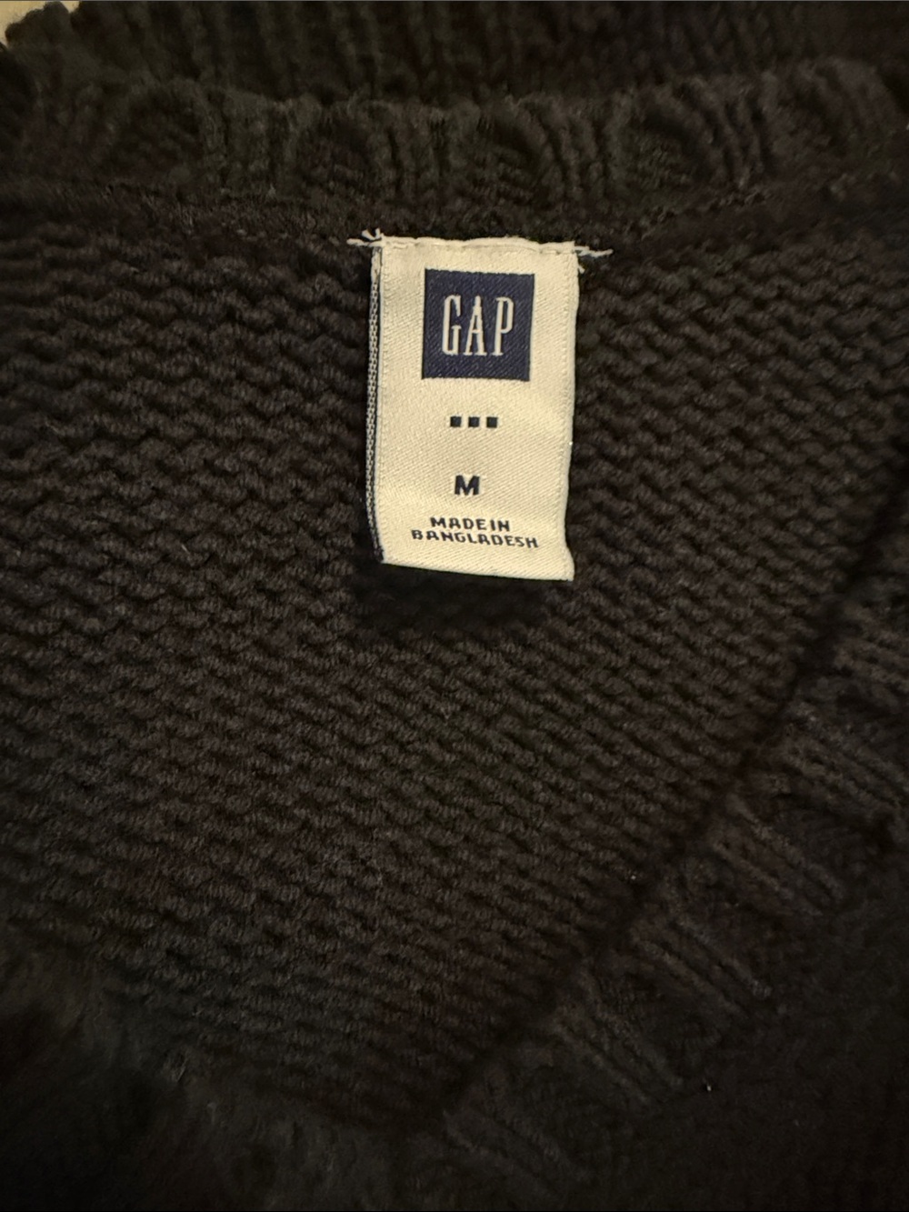 GAP Women's Black V-Neck Knit Sweater - Picture 3 of 5
